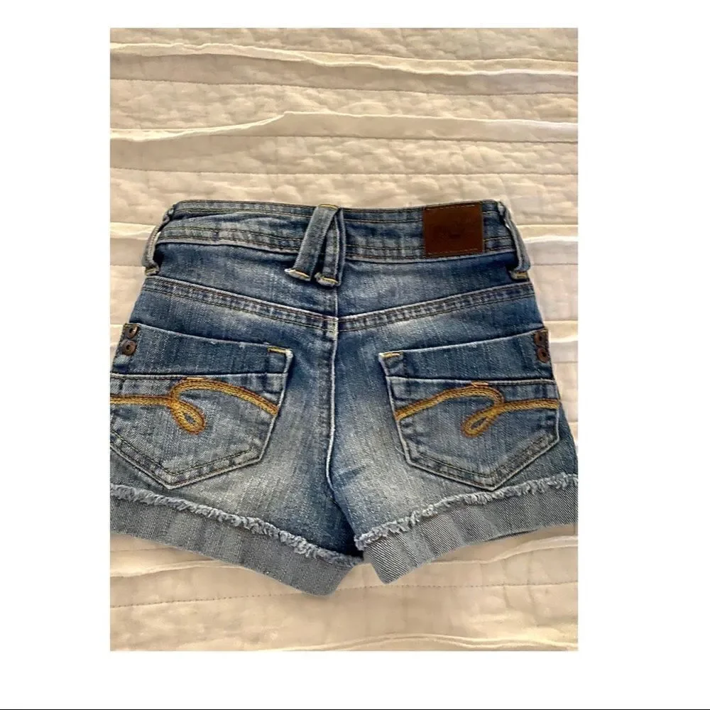 Justice Shorts EUC